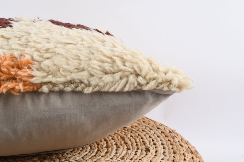 T\u00fcl\u00fc Pillow Textured Pillow 20x20 Kilim Pillow Kilim Cushion Cover Turkish Carpet Pillow Handwoven Decorative Pillow Livingroom Decor