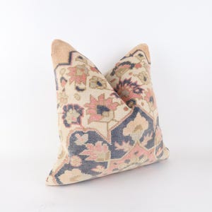 Federa per cuscino in lana turca vintage: accenti floreali beige, 20x20 immagine 3
