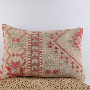 Turkish Carpet Pillow, Decorative Pillow, Kilim Lumbar, Home Decor, Bohemian Kilim Pillow, Tribal Couch Pillow, Cushion Cover, Sofa Pillow