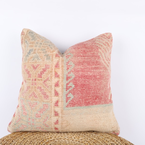 Turkish Carpet Pillow, Kilim Pillow, Decorative Pillow, 20x20 Pillow Cover, Throw Pillow, Boho Decor, Kilim Cushion Cover, Turkey Pillow