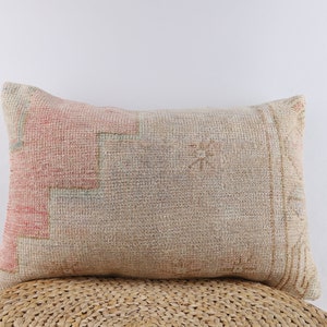 Turkish Carpet Pillow, Decorative Pillow, Kilim Lumbar, Home Decor, Bohemian Kilim Pillow, Tribal Couch Pillow, Cushion Cover, Sofa Pillow