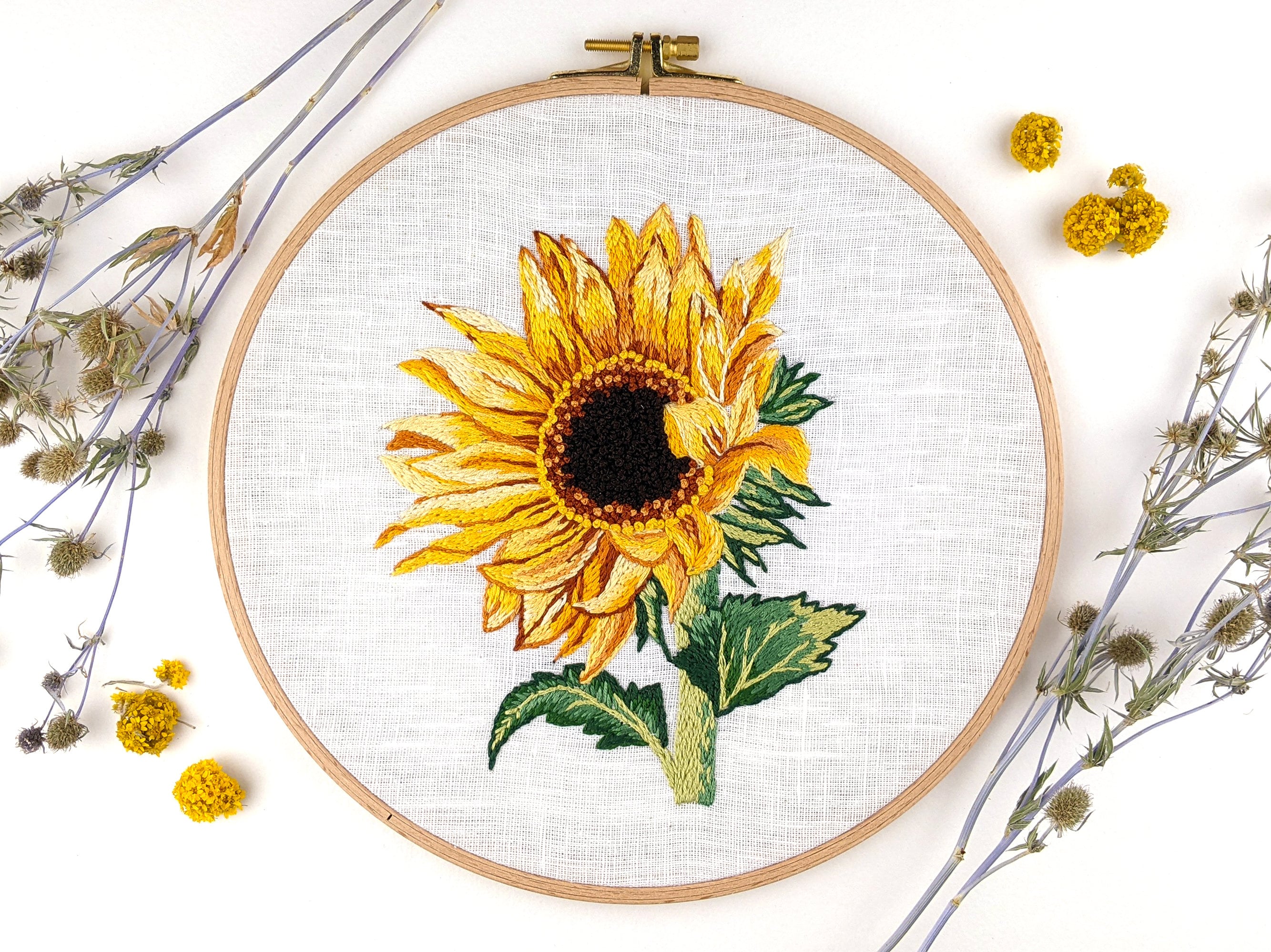 Sunflower Embroidery Pattern Video Tutorial pic