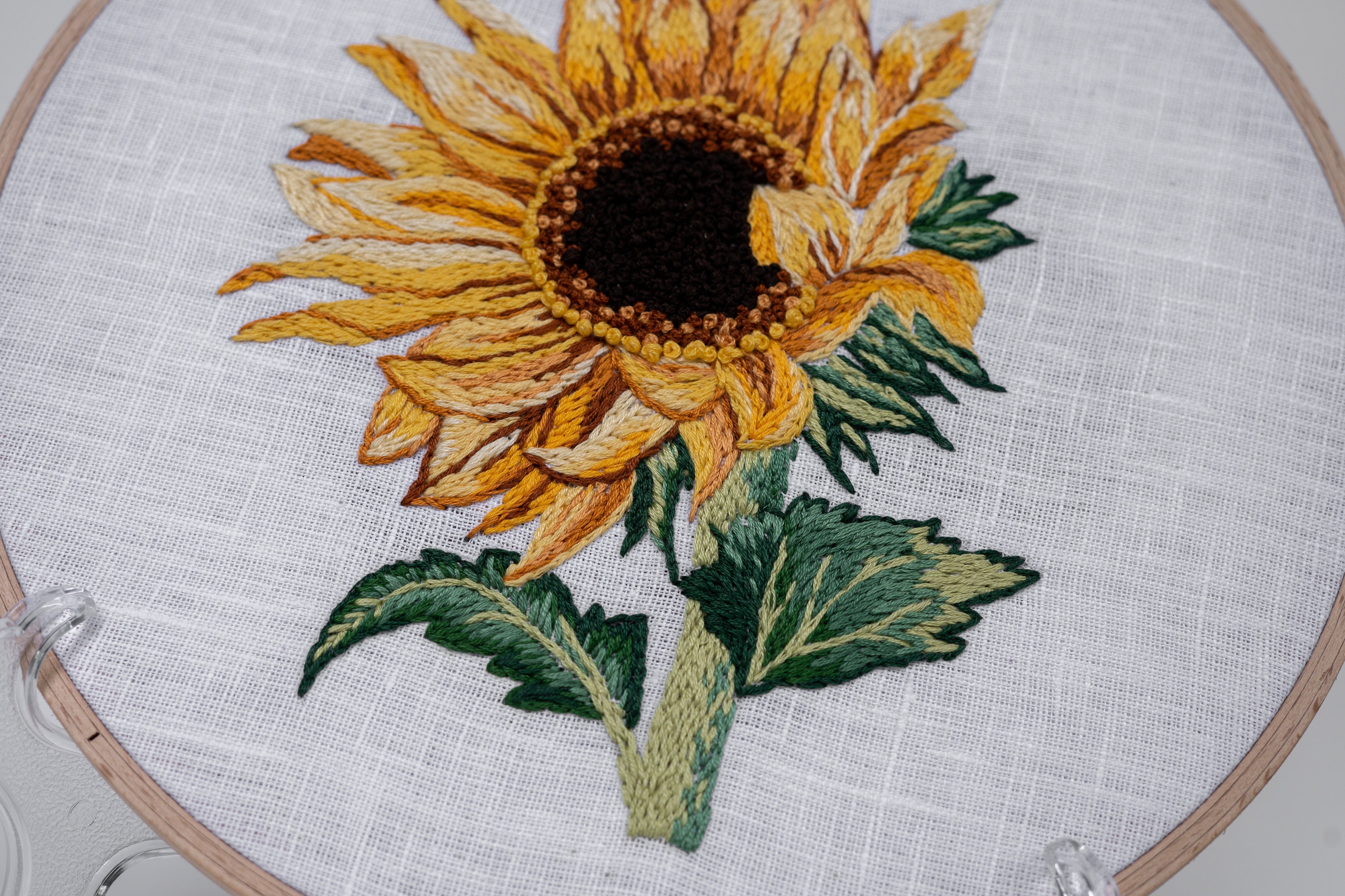 Sunflower embroidery pattern video tutorial. Digital Etsy Canada