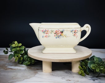 18oz Soy Candle in Black Currant Absinthe handpoured in Vintage Porcelain Footed Gravy Boat