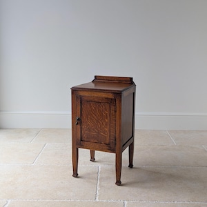 Antique Edwardian Arts & Crafts Oak Bedside Cabinet c.1910