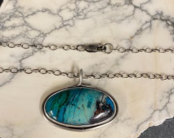 Chrysocolla and Malacite Pendant Necklace
