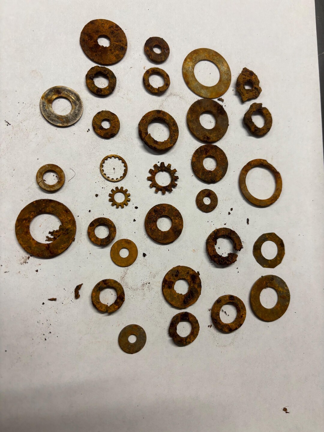 Partialy Rusted Washers 30 Pc Small Old Rusty Circles Vintage Assorted Iron Flat Bolt Washers ...
