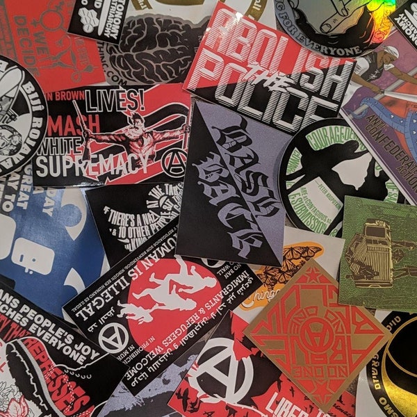 Slappack! Een grabbelton met gemeentelijke zelfklevende stickers, ongeveer 13 stickers/oz. Nu met Stick Em Up Pole!