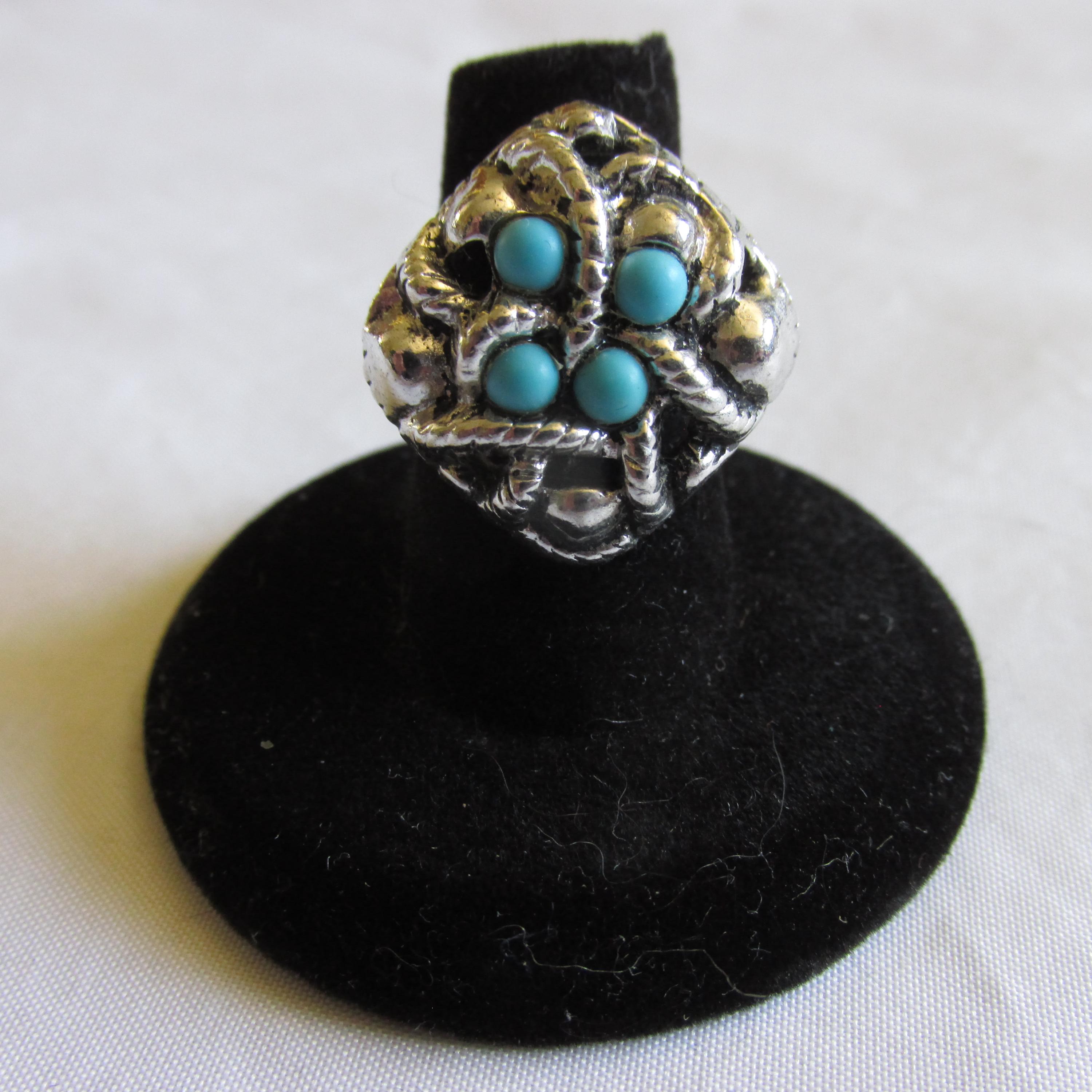 Avon Collectible Sierra Ring, Silver Toned, Faux Turquoise Beads, Size ...