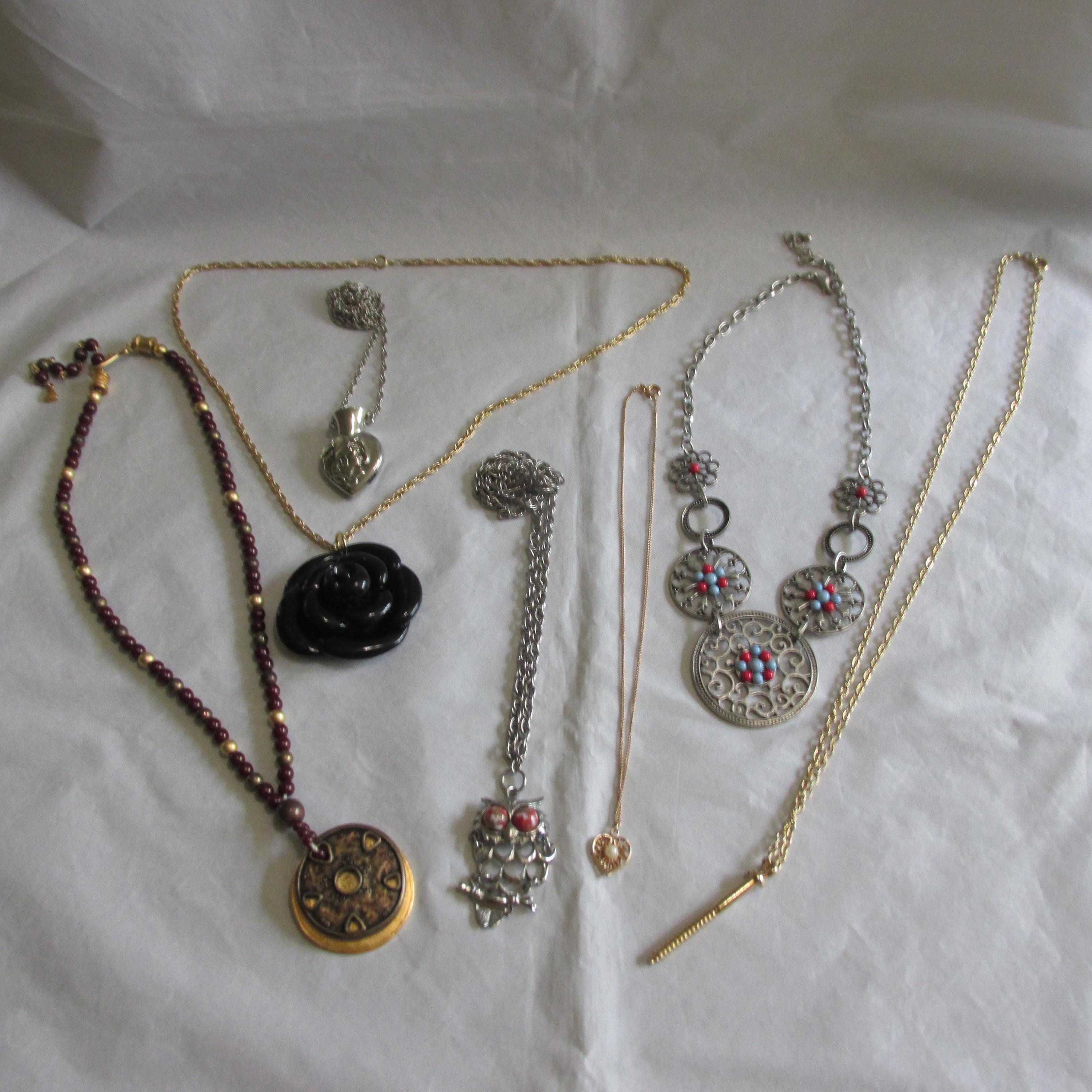 Lot of Vintage Pendant Necklaces, Black Rose, Owl, Silver and Gold Tones