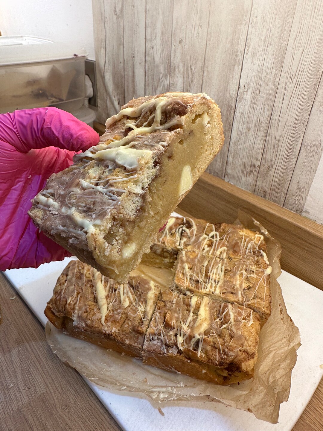 Delicious Gooey Cinnamon Bun Blondies Baked It 5 Food Hygiene Rating
