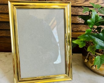 Vintage Brass Gold Picture Frame - 4.5"x6.6" - 101