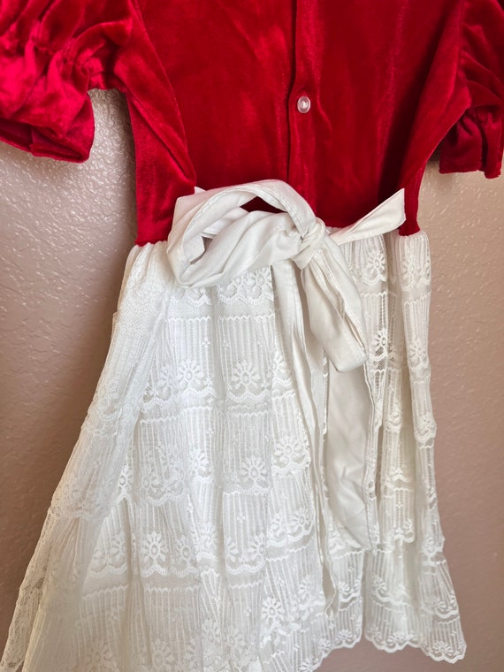 Vintage 70s Red Velvet Dress adorned with a White… - image 6