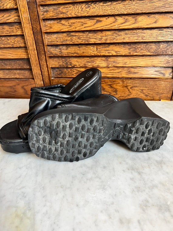 Vintage Lower East Side 90s Slip On Chunky Wedges - image 7