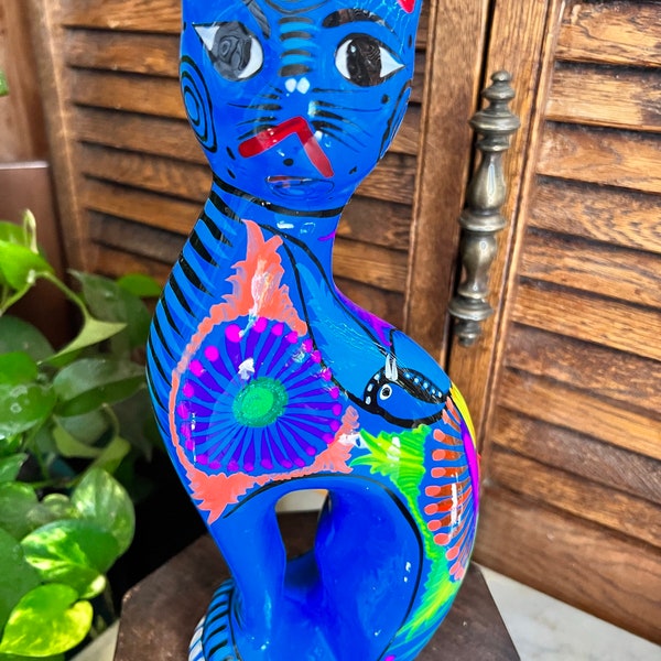 Talavera Folk Art Cat Coin Bank Figurine!