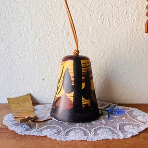 USA Pacific Stoneware Inc Bell