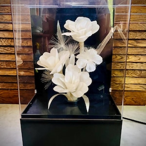 Vintage 1980s Fiber Optic Flower Music Box – Color Changing Light