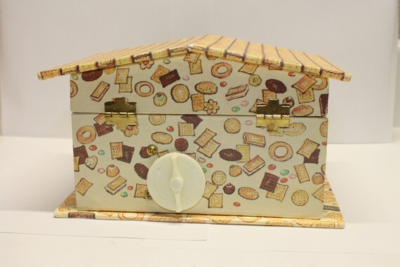 Vintage 1960s Cookie House Music Jewelry Box - image 6