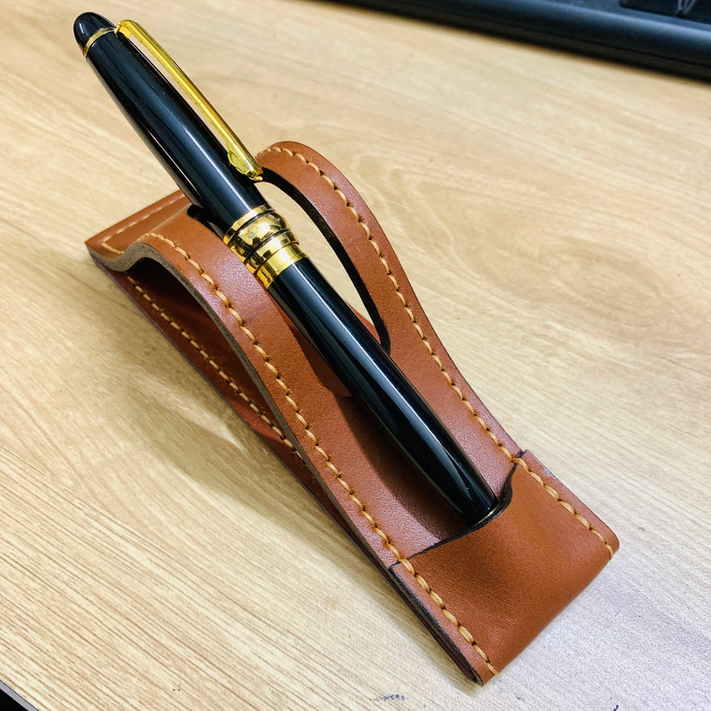Leather fountain pen stand, Leather Pen Holder, Leather Desk Pen Stand, 1 to 3 Pens Stand for Desk, Office Pen Stand Supplies Accessorie Single Pen Stand