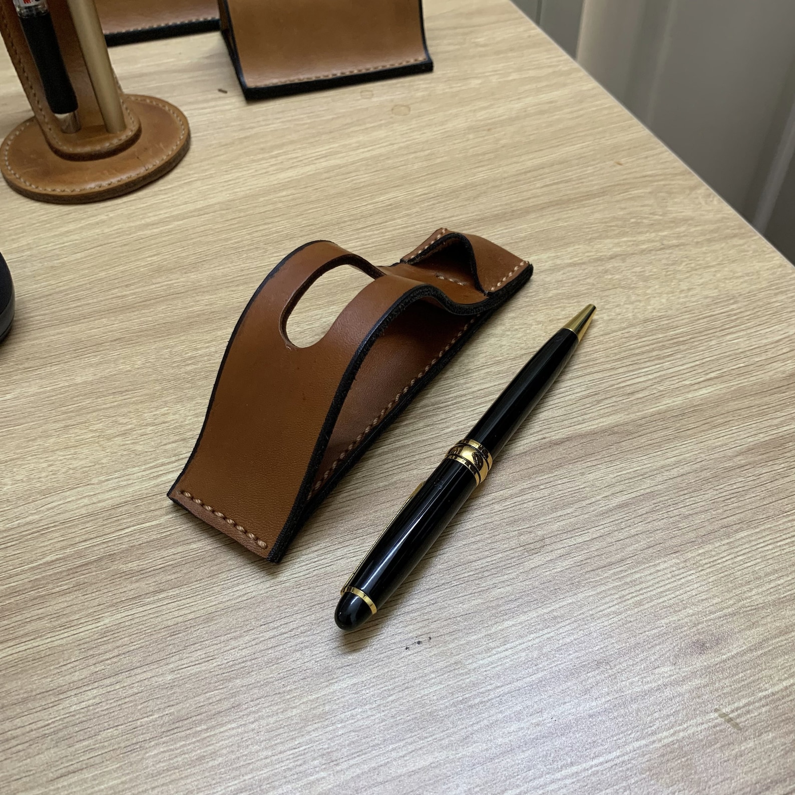 Leather Fountain Pen Stand Leather Pen Holder Leather Desk Etsy