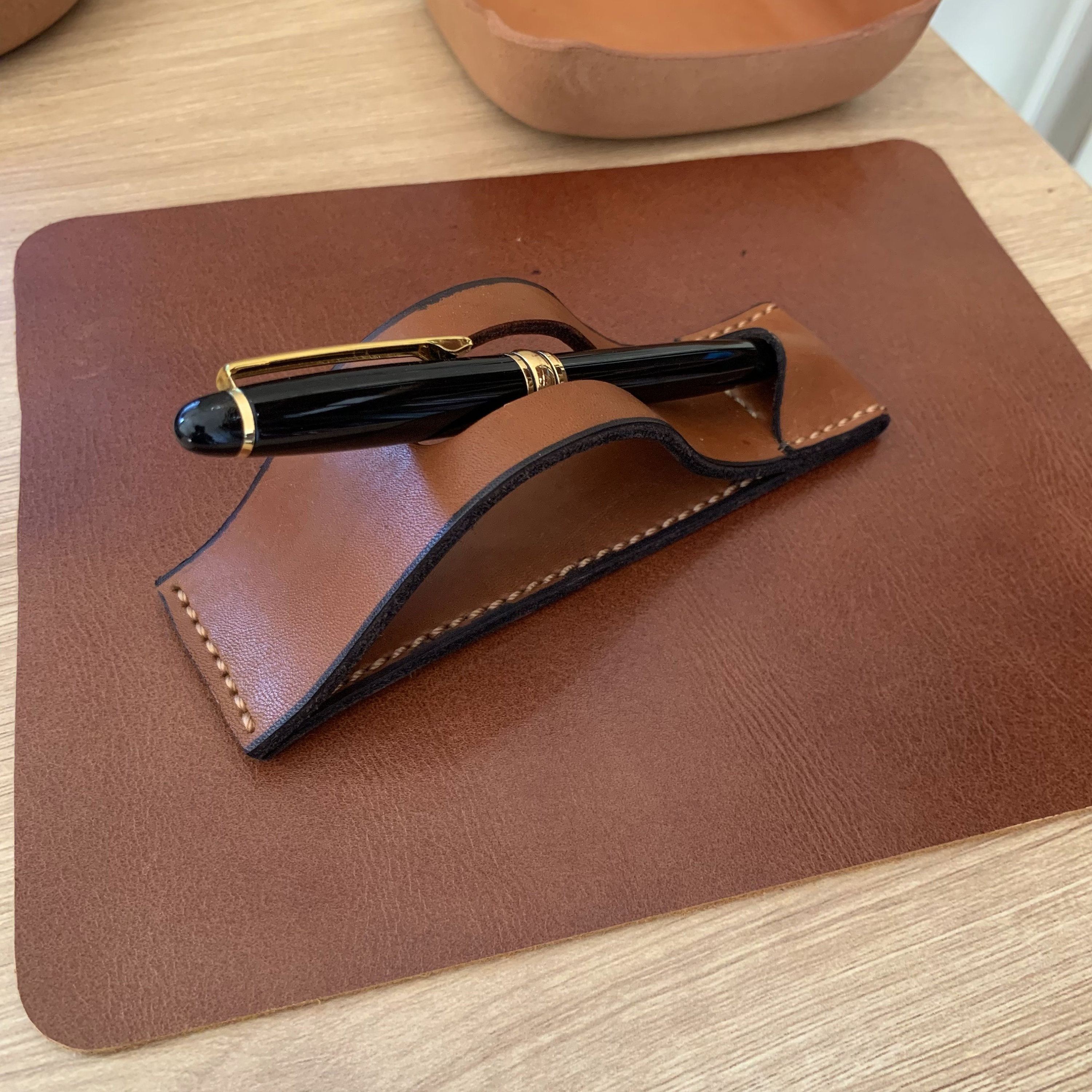TRAVELER'S COMPANY Accessories- Leather Pen Holder in Brown — Two