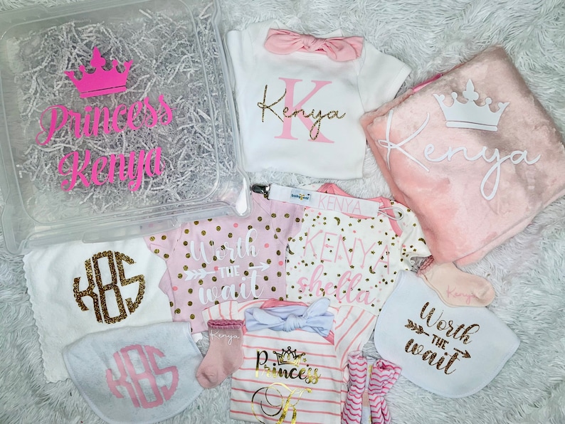 Medium Personalized Baby Box for Girls - Etsy
