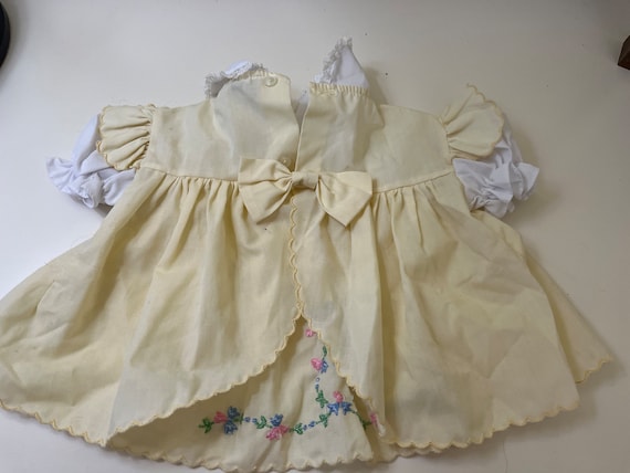 Yellow springtime dress (missing the matching blo… - image 3