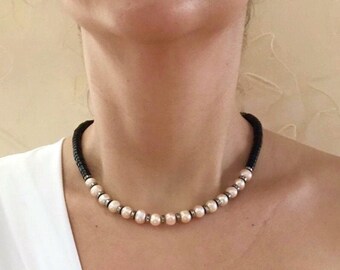 OLIVIA Heishi necklace : tourmaline, pearls - bohème chic, surfer, cadeau, mother’s day gift, collar necklace, statement necklace,