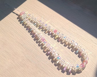 Encanto de teléfono iridiscente, encanto de teléfono iridiscente arco iris, correa de teléfono hecha a mano de los años 90, pulsera de teléfono y2k, llavero iridiscente, linda idea de regalo