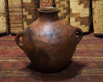 Moroccan Pottery,Unglazed jar with henaa decoration / Vintage Moroccan Pottery - water vase - Moroccan decor, bohimian vase, handmade