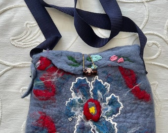 brand new natural Marino wool felting bag with Handel, it’s all handmade  in blue color