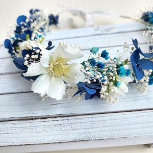 Dainty Hydrangea Dried Flower Crown, White and Blue, Event Flower, Hair Accessory