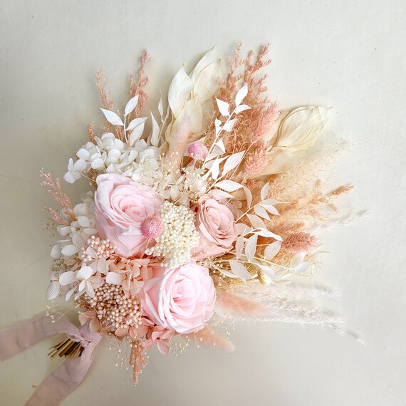 Pale Pink Dried Flower Bouquet 