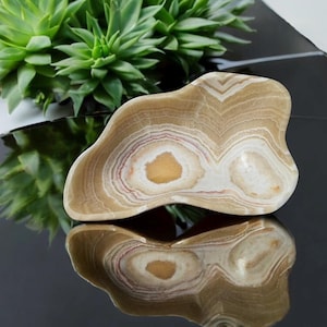 Natural Banded Honey Onyx Bowl - Moroccan Centerpiece (14” x 8”)