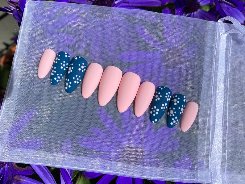 Pink / Blue Daisy Press On Nails / Matte Nails image 5