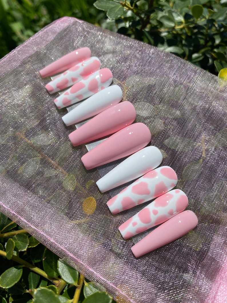 Baby Pink Cow Print Press on Nails - Etsy