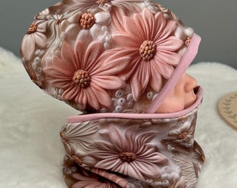 Set of beanie and loop | Gift idea for baby girls | Children's reversible hat and scarf | Gift set for children and babies | Pink flowers