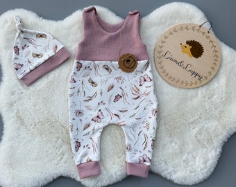 Baby Strampler Romper jumpsuit Latzhose Blumenmuster, getrocknete Blumen WaffelStrick&french Terry Rosa Mädchen Strampler Geschenk