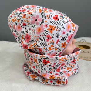 Set of beanie and loop | Gift idea for baby girls | Children&#39;s reversible hat and scarf | Gift set for children and babies | Pink flowers
