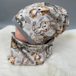 Set Aus Beanie und Loop | Geschenkidee Baby Kind Unisex | Kinder Wende Mütze und Schal |Geschenk Set Fur Kinder Hirsch, Teddybär, Hase,Fuchs