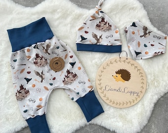 Baby set pants, hat and triangular scarf, initial equipment, new born set, boy unisex, pants magic school Harry Potter owl blue beige