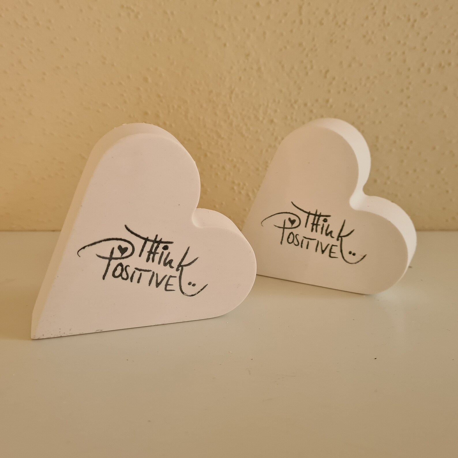 Tolle Herzen handgemacht mit Spruch Think Etsy