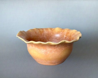 Elayne Primrose Bowl
