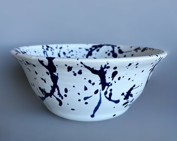 Handmade Splash Bowl: 32 oz Pottery Serving Bowl