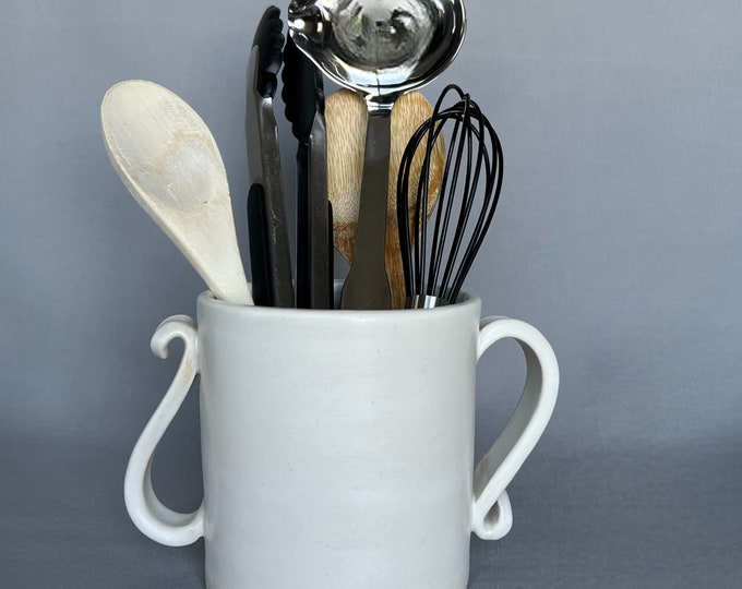 French White Utensil Holder