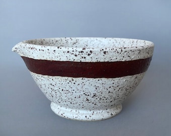 Small Mixing Bowl - Kitchen Shelf