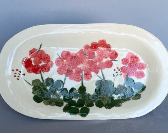 Geranium Oval Plate