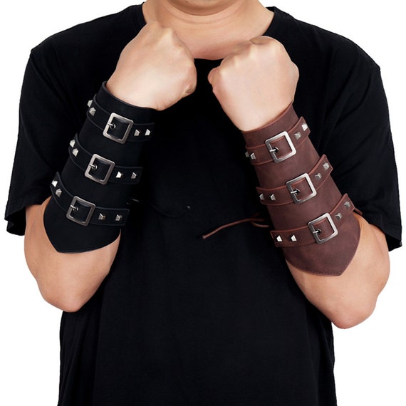 1 Pair Of Medieval Role-playing Leather Wrist Guards Steampunk Accessories