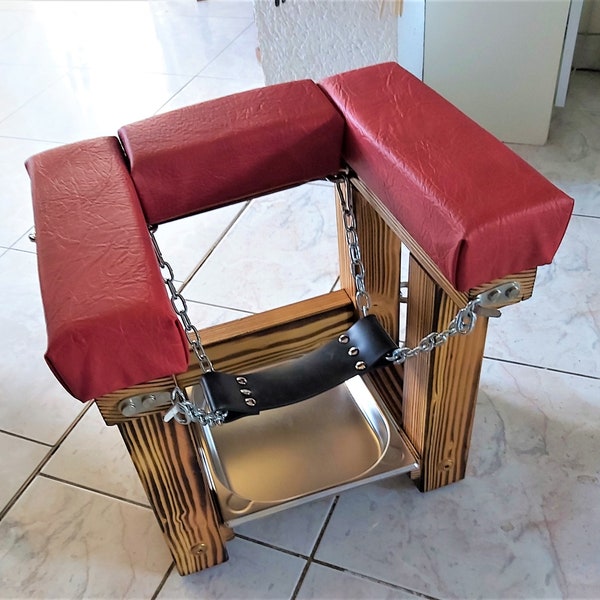 Queening Chair - Etsy