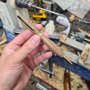 Stylo à bille en bois (Noyer) rechargeable, cadeau, avocat docteur banquier, stylo en Chêne, unique, stylo rétractable,bureautique, scolaire